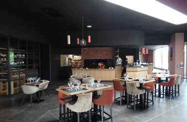 Intérieur du restaurant Le Cosy à Cesson-Sévigné (35) - Lamotte