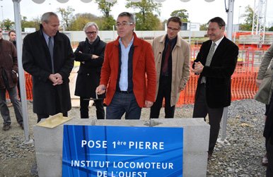 Première pierre de l'Institut Locomoteur de l'Ouest à Saint-Grégoire (35) - Lamotte
