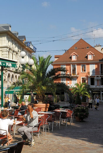 Programme immobilier neuf - La Belle Époque à Aix-les-Bains (73) - Vue de quartier 3 - Lamotte