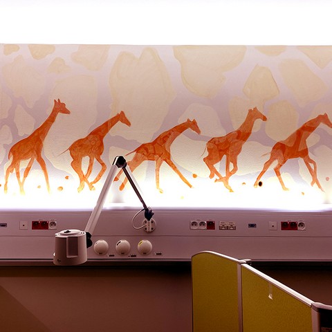 Fonds de dotation du CHU de Nantes - Fresque murale avec petites girafes - Lamotte