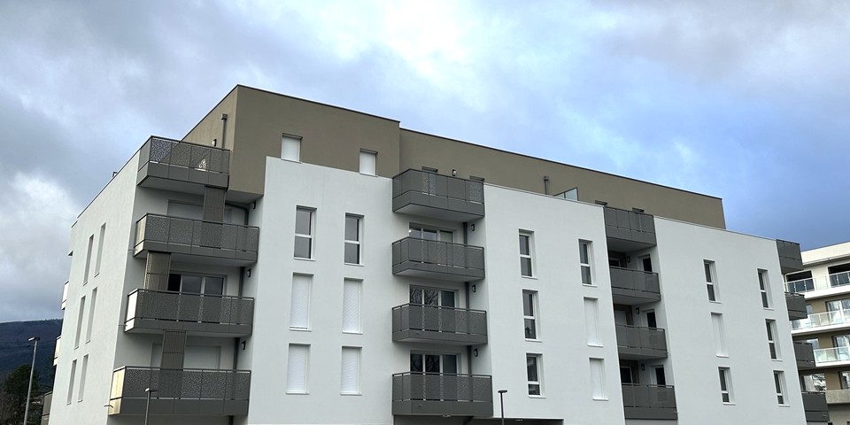 Livraison du programme immobilier neuf Villa Valse'rose à Valserhône (01) - Façade de la résidence - Lamotte