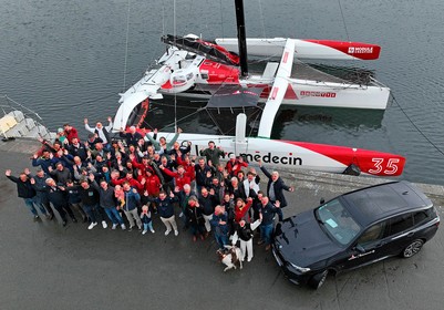 Remise à l'eau du bateau à Saint-Malo - Le Rire Médecin-Lamotte