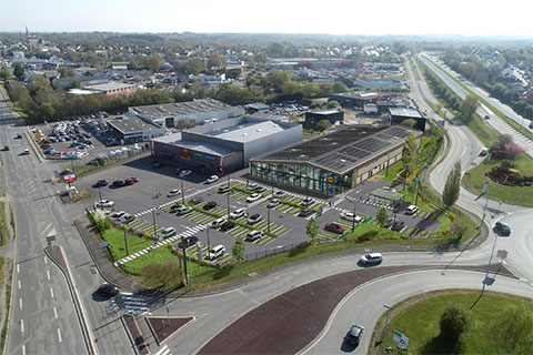 Réalisation et portage d'un magasin LIDL à Pluneret (56) - Lamotte Entreprises & Commerces