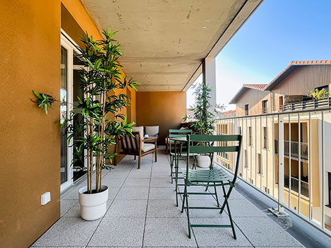 Journées portes ouvertes - Programme immobilier neuf Villa Eugénie à Biscarrosse (40) - Balcon / Loggia dans l'appartement témoin - Lamotte