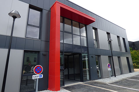 Développement de l'offre clé en main - Livraison du bâtiment pour l'Adiph 35 - Lamotte