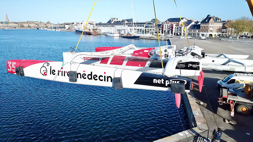 Remise à l'eau du bateau (2025) - Gros plan - Le Rire Médecin - Lamotte
