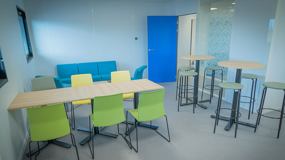 Référence - Spie à Morlaix / Saint-Martin-des-Champs (29) - Salle de pause - Corétech / Groupe Lamotte