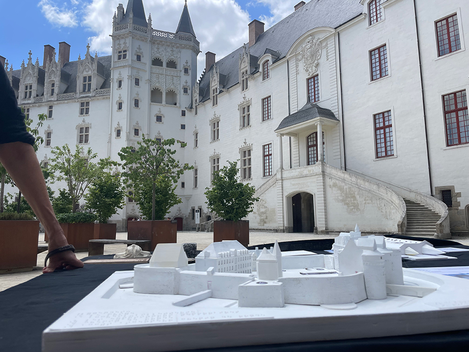 Outil Toucher le Château - Château des Ducs de Bretagne à Nantes - Lamotte