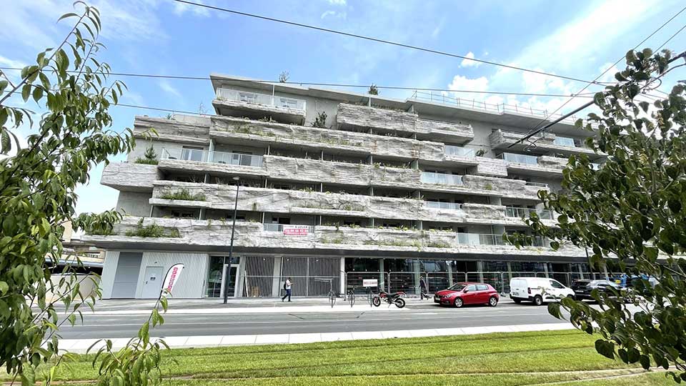Livraison de la résidence étudiante Climax à Angers (49) - Façade du bâtiment côté rue - Lamotte
