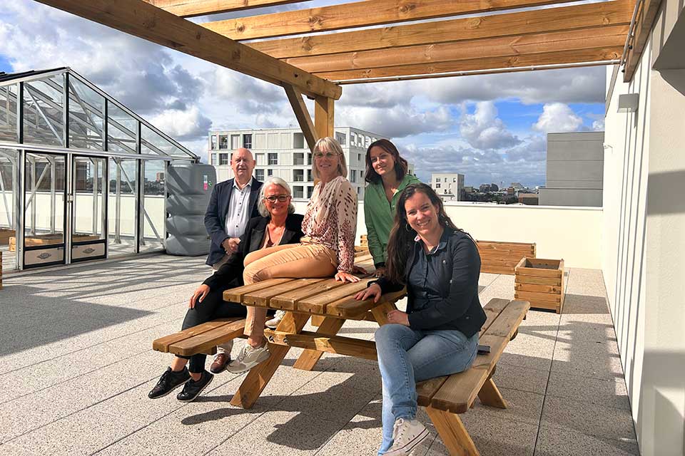 Livraison du programme Aromatique à Rennes (35) - Équipe de collaborateurs - Lamotte