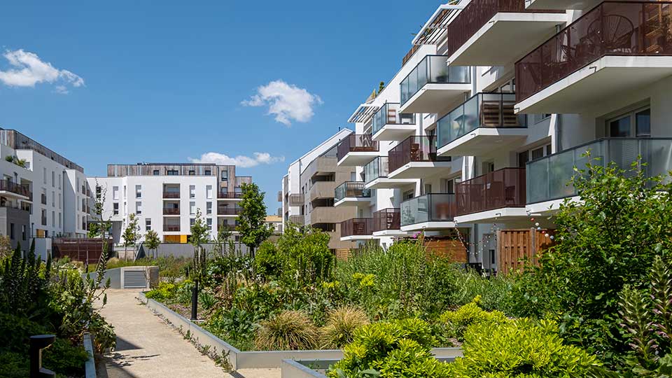 Programme immobilier neuf - Cours d'Allonville à Nantes (44) - Ilot végétalisé et espace paysager - Lamotte
