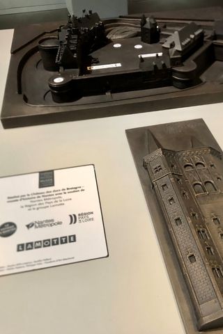 Lamotte-Toucher-Chateau-Nantes-Logo