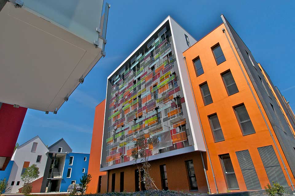 Programme immobilier neuf - Bellagio à Nantes (44) - Balcons colorés - Lamotte