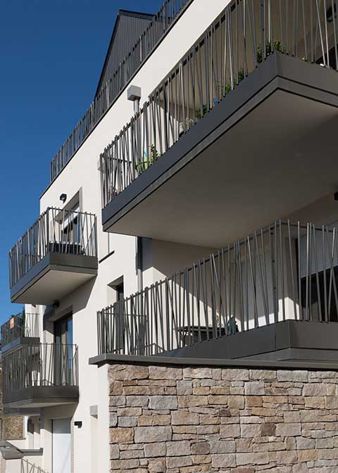 Programme immobilier neuf - Carré Amélie à Saint-Malo (35) - Vue des balcons - Lamotte