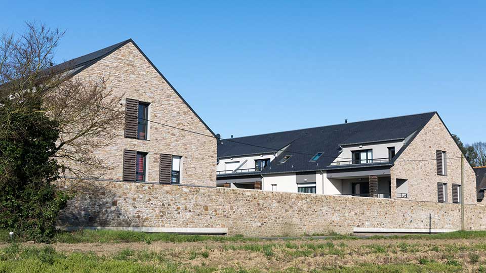 Programme immobilier neuf - Le Clos Bastille à Saint-Malo (35) - Façade en pierre - Lamotte
