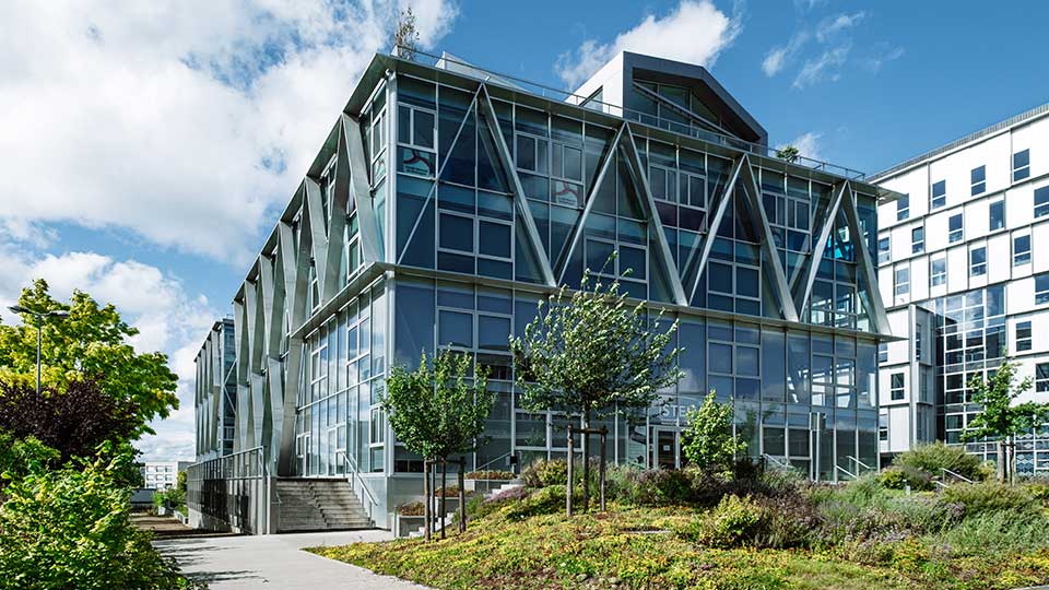 Programme immobilier tertiaire - Le Berkeley à Cesson-Sévigné (35) - Façade - Lamotte