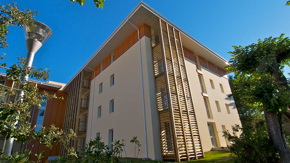 Résidence services seniors - Le Clos des Tilleuls à Niort (79) - Vue d'angle - Lamotte