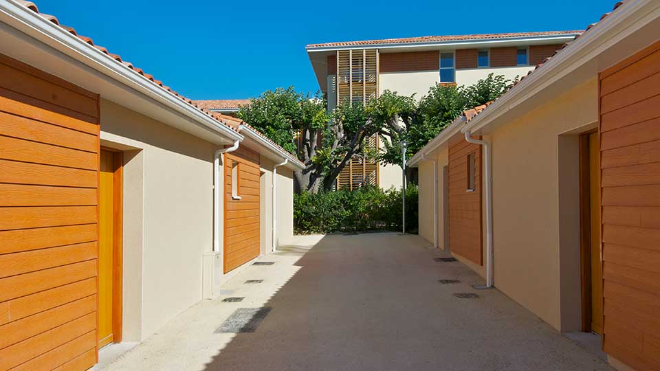 Résidence services seniors - Le Clos des Tilleuls à Niort (79) - Garages - Lamotte