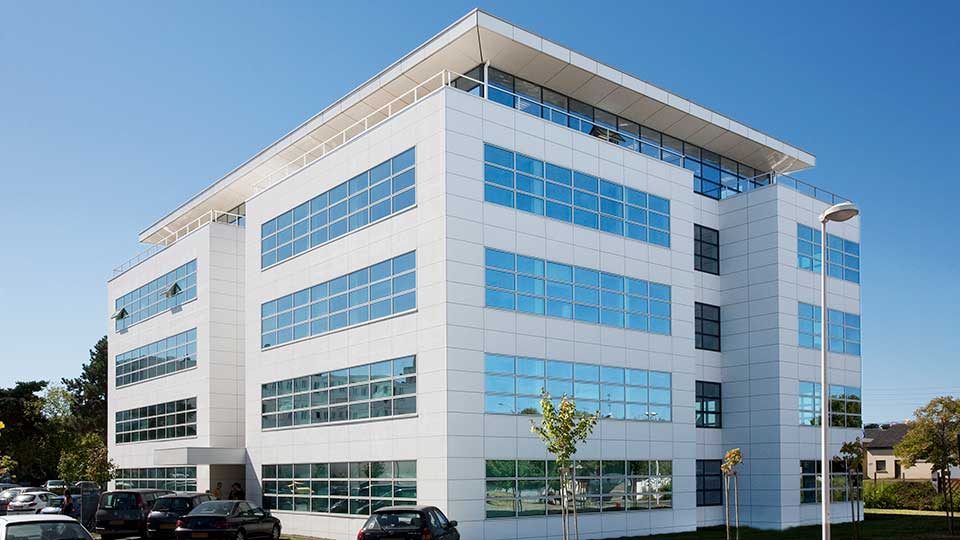 Programme immobilier tertiaire - Cap Nord à Saint-Grégoire (35) - Vue d'angle - Lamotte