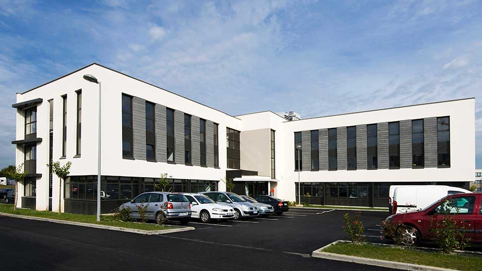 Programme immobilier tertiaire - ITGA à Saint-Grégoire (35) - Bâtiment Edonia R - Parking - Lamotte