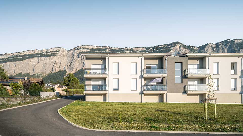 Résidence services seniors - Les Terrasses de Belledonne à Biviers (38) - Façade - Lamotte