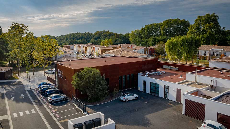 Résidence services seniors - Le Domaine de Villepreux à Saint-Aubin-de-Médoc (33) - Vue aérienne - Lamotte