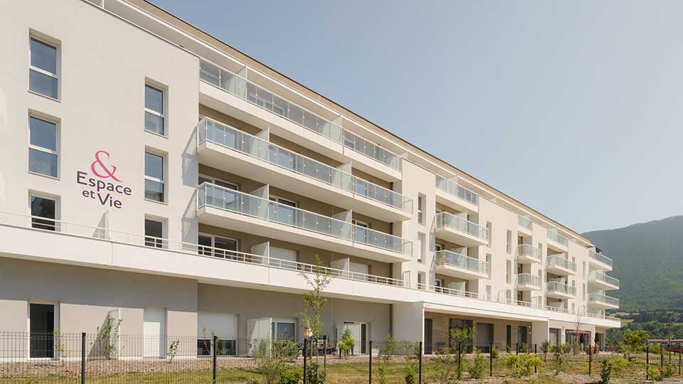 Résidence services seniors - Valse'Rose à Valserhône (01) - Façade - Lamotte