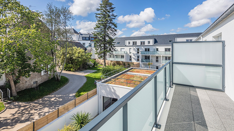 Résidence services seniors - Ty Gwelic à Carnac (56) - Vue du balcon- Lamotte