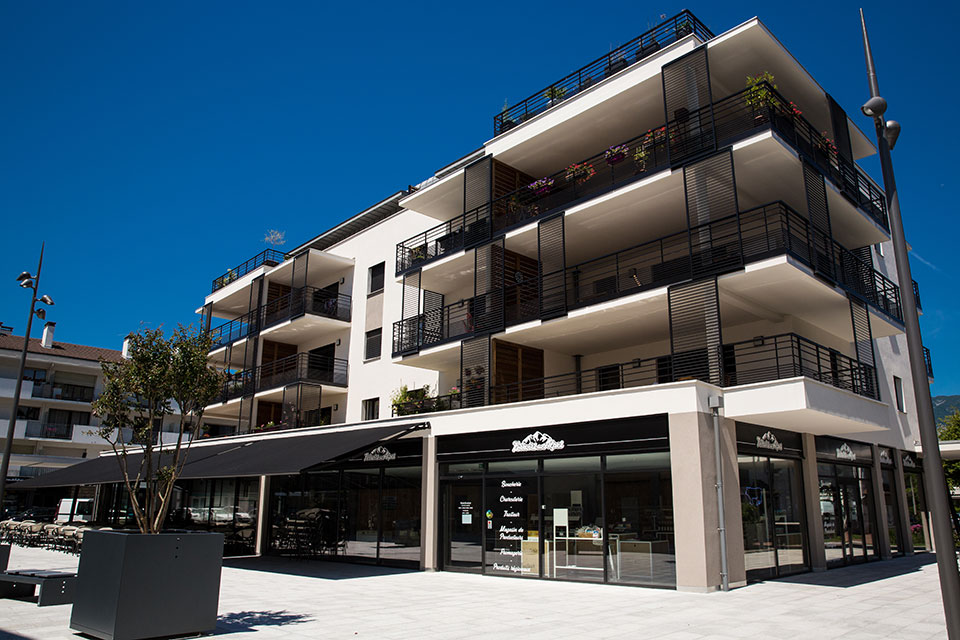 Programme immobilier neuf - Le Rive Gauche à Saint-Jorioz (74) - Vue d'angle - Lamotte