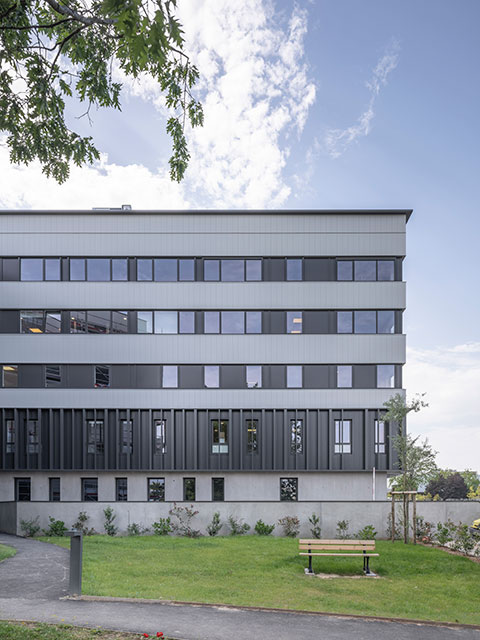 Bâtiment clé en main - Hôpitaux Privés Rennais à Cesson-Sévigné (35) - Façade - Lamotte